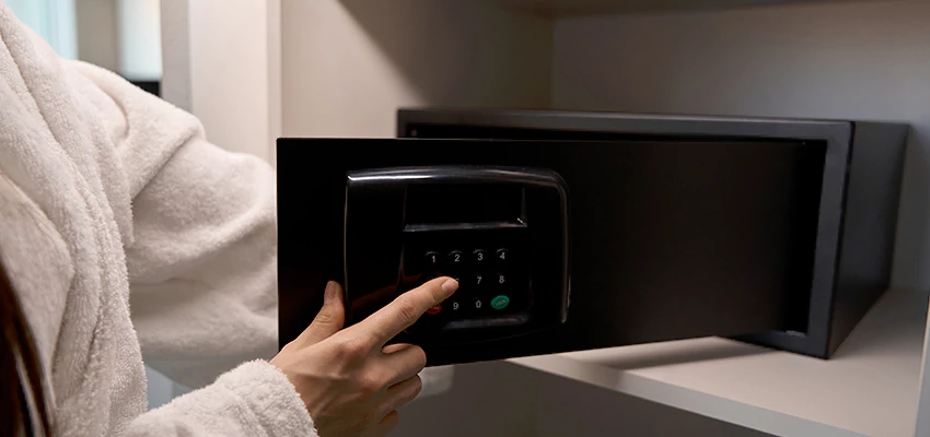 Safe Unlocking Service Company in South San Gabriel, California