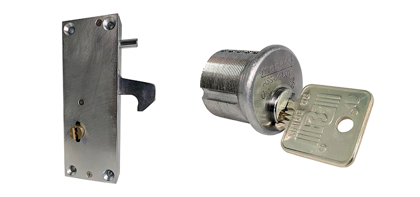 RR Fence Gates Brink Locks Repair in South San Gabriel, California