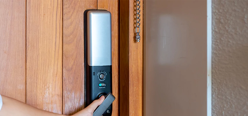 Home Security Electronic Locks Upgrades in South San Gabriel, CA